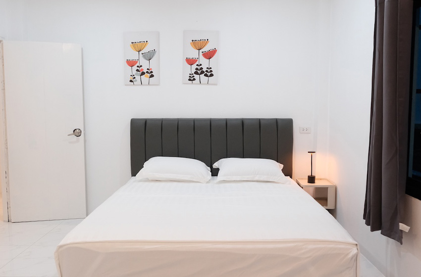 House with Private Pool in Sukhumvit 